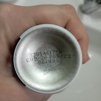 Nivea Black And White Deodorant Koltuk Altımı Kapkara Yaptı