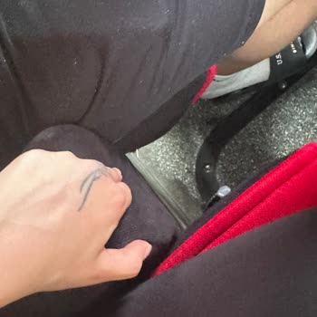 Kamil Koç Koltuğum Kırık Oturamıyorum