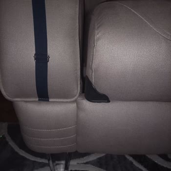 Yön AVM Alışveriş Yapılacak Yer Değil