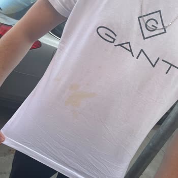 Apartıman Yeniköy Eşyalarımıza Zarar Verildi!