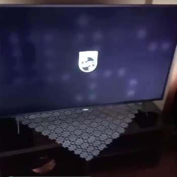 Philips TV Kendisi, Markası, Üreticisi, Servisi, Hepsi Sıkıntılı