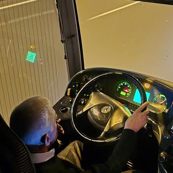 Metro Turizm, İkramı Kısmak Seni Zengin Yapmaz. Kimden Esirgiyorsun!
