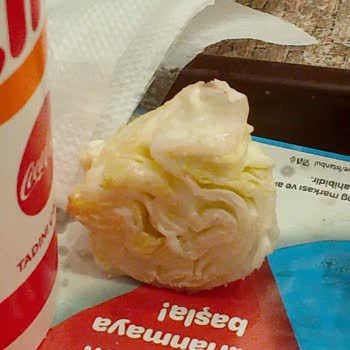 Burger King Ncity Whopper Menüde Marul Kökü