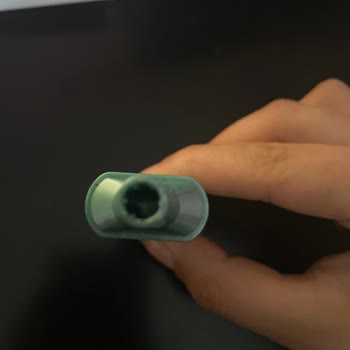 Faber Castell Fosforlu Kalem Seti Ucu İçine Kaçıyor