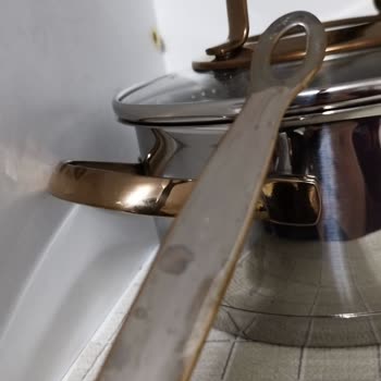 Korkmaz Mutfak Eşyaları A1703 Rosanna 15 Parça Çelik Çeyiz Seti Kusuru