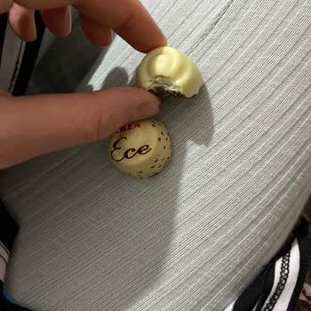 Ülker Ece Çikolatasında Demir Tadı Var