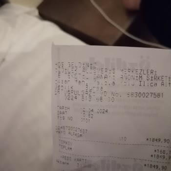 Özdilek AVM Haşema İlk Gün Yırtıldı