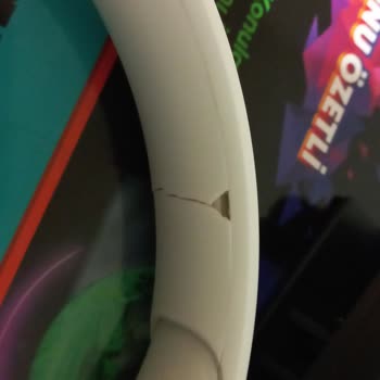 JBL 560bt Kulaklığın Yükseklik Ayarlama Kısmi Kırıldı