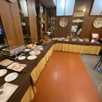 Setur Turizm Floransa'daki Otel Kabusu: Rutubet, Kir Ve Hayal Kırıklığı
