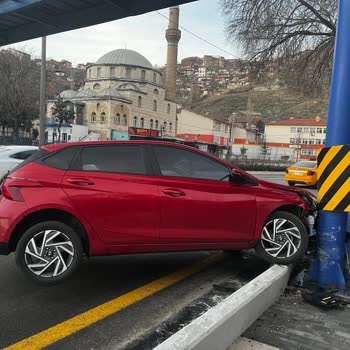 Adalet Bakanlığı İlgilenmemek Trafik Kazası