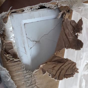 Hepsijet Kargo Hasarlı Ürün Tazminini Kabul Etmedi!