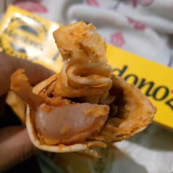 Maydonoz Döner Sipariş Edilen Dürümün Çiğ Olması Üzerine Şikayet