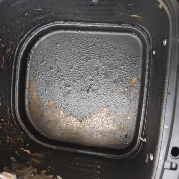 Sinbo Sco-5056 İç Haznesi Kabararak Paslandı Şikayetçiyim