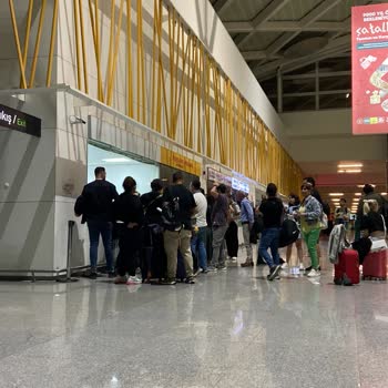 AJet (Anadolu Jet) 12 Saatlik Rötar