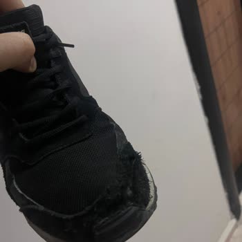 Skechers Ayakkabı Sorunu