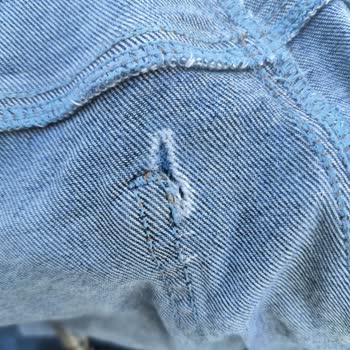 Mavi Deforme Olmuş Mavi Jean