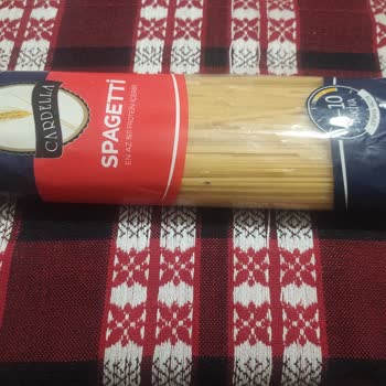 BİM Cardella Makarnadan Böcek Çıktı