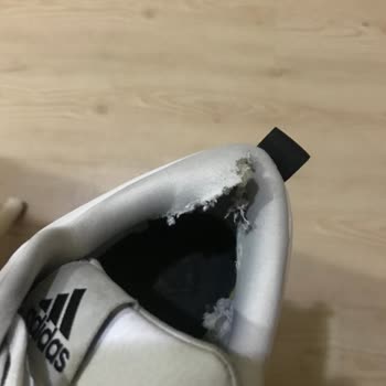 In Street Ayakkabının İç Astarının Yırtılması Ve Garantiden Ret Verilmesi