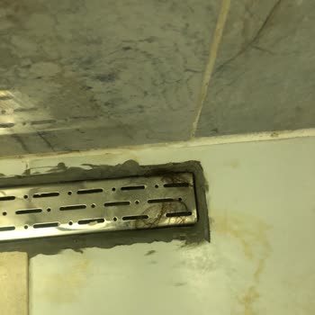 SSC Tur Pis Odalarda Konaklattı Yolcuları Mağdur Etti