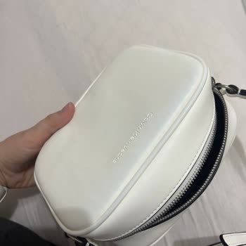 Mavi Mağazasından Aldığım Kot Ceket Çantamı Boyadı