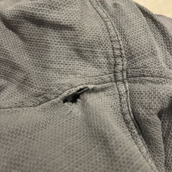 Mavi Marka Gömleklerin Sürekli Yırtılması