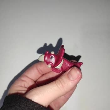 Kinder Surprıse Oyuncak Hatası