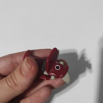 Kinder Surprıse Oyuncak Hatası