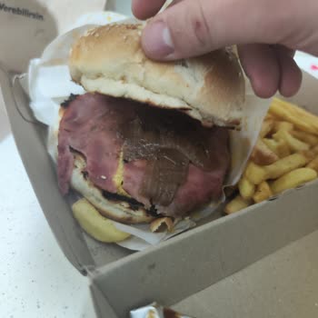 Burger Yiyelim Ürünüm Eksik Soğuk Ve Yanlış