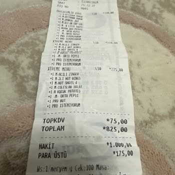 KFC Hijyen - Yönetim Ve Personel İlgisi Sıfır! Yazıklar Olsun.