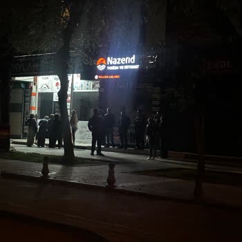 Nazende Tour Terbiyesizlik, Hakaret Edilmesi