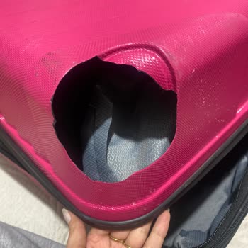 Watsons Valizi Dayanıksız Ve Yardımcı Olmuyorlar