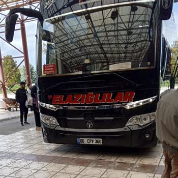Öz Elazığlılar Turizm Bayram Dönüşü Otobüs Tatsızlığı