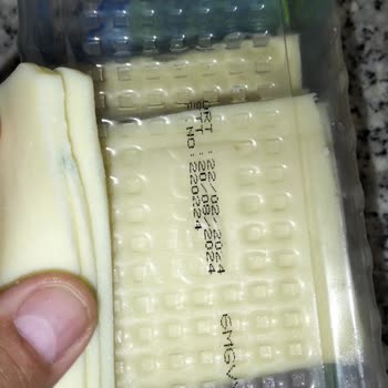 Şok Marketler Tost Peynirleriniz Bozuk