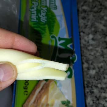 Şok Marketler Tost Peynirleriniz Bozuk
