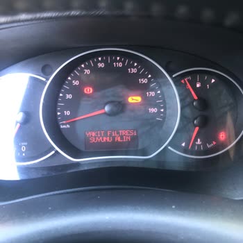 Würth Aracıma Hasar Verdi