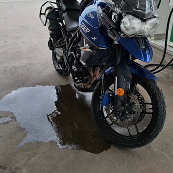 BP Petrolleri Motorum Benzinle Kaplandı Ve İlgisiz Personel!