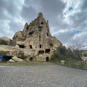 Bursatravell (Instagram) Kapadokya Hayal Kırıklığı Ve Rehber Sorunu