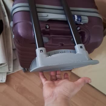 Csr Turizm Valizimi Kırdı