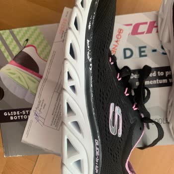 Skechers Ayakkabı Kenarlarının Boyasının Çıkması
