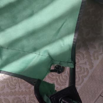 Şok Marketler Aldığımız Kamp Sandalyesi 1 Gün İçinde Yırtıldı.