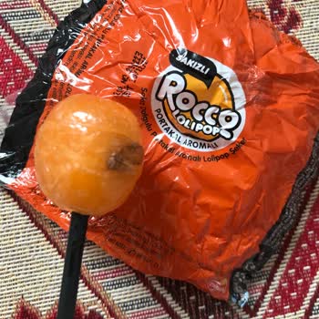 Rocco Lollipop İçinde Yabancı Madde