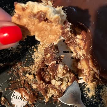 Kukis Pastane Yaş Pasta Fiyaskosu