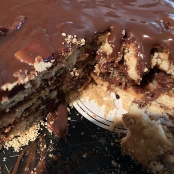 Kukis Pastane Yaş Pasta Fiyaskosu