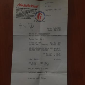 JBL 520bt Model Kulaklığımın Güç Tuşu İçine Kaçtı