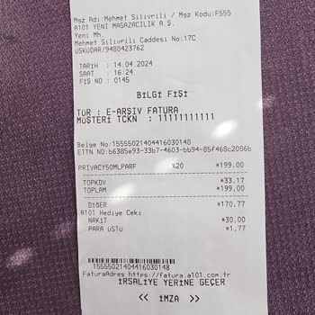 A101 Etikette Yazan Fiyat İle Kasa Fiyat Farkı.