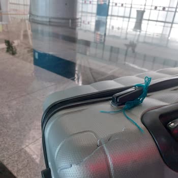 Anadolu Jet'ten Kırık Ve Yırtık Bagaj Hayal Kırıklığı