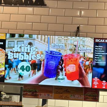 Burger King Sıra Var, Reklam Var, Ürün Yok