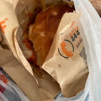 Köfteci Yusuf Restoran Şubesinde Sipariş Sorunu