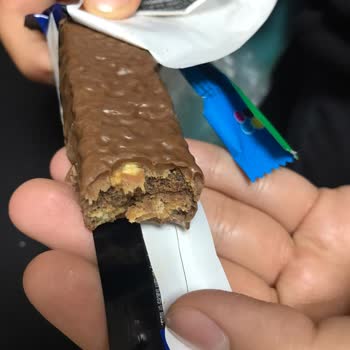 Ülker Gıda Ürününden Kıl Çıktı