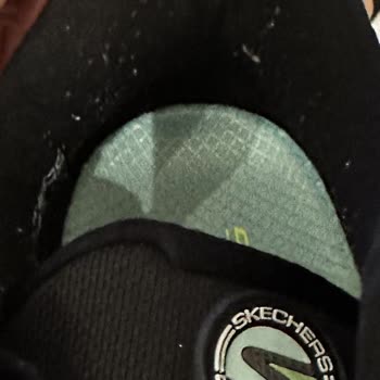 Skechers Kalite Beklentisi Karşılanmadı: Marka Güveni Sarsıldı